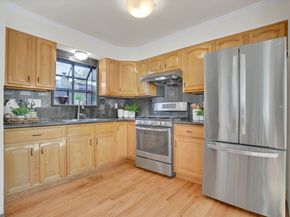 1821 Grand St, Alameda CA 94501