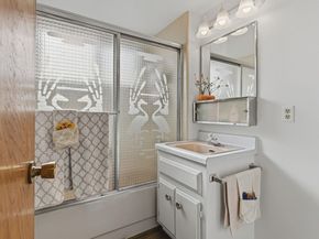 836 Hawthorne Dr, Rodeo CA 94572