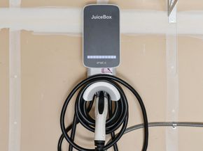 6466 Bayview Dr, Oakland CA 94605