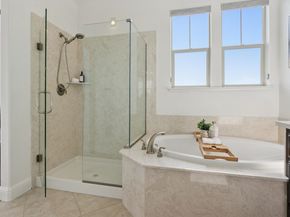 6466 Bayview Dr, Oakland CA 94605