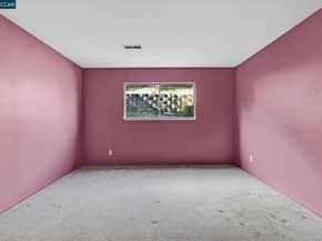 2075 Costa Ct, Pinole CA 94564