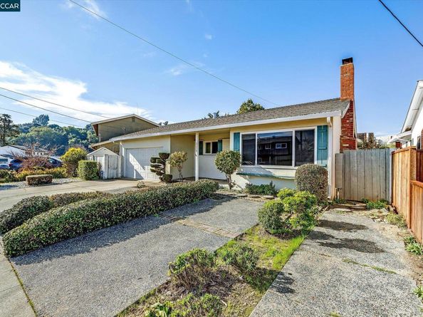 2075 Costa Ct, Pinole CA 94564