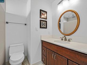 2075 Costa Ct, Pinole CA 94564