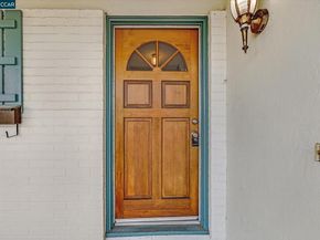 2075 Costa Ct, Pinole CA 94564