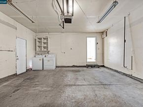 2075 Costa Ct, Pinole CA 94564