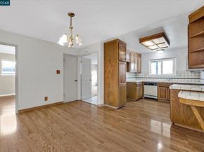 2075 Costa Ct, Pinole CA 94564