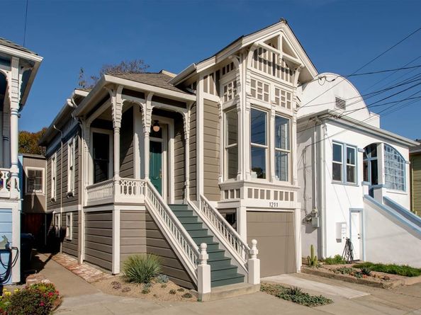 1211 Santa Clara Ave, Alameda CA 94501