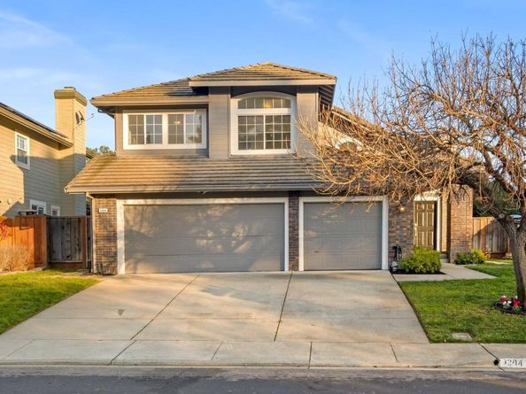 1304 Fountain Springs Cir, Danville CA 94526