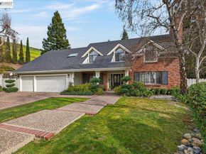 28 Harrington Rd, Moraga CA 94556