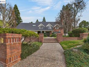 28 Harrington Rd, Moraga CA 94556