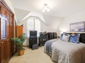 28 Harrington Rd, Moraga CA 94556