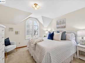 28 Harrington Rd, Moraga CA 94556