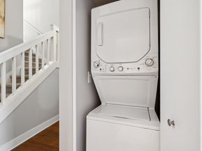 212 Bayside Ct, Richmond CA 94804