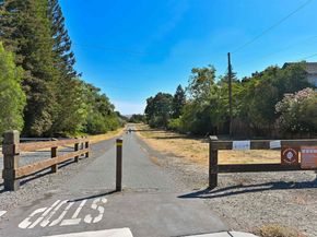 825 Oak Grove Rd 46, Concord CA 94518