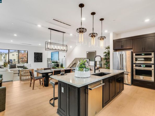 1102 Althea Terraces 1, Sunnyvale CA 94086