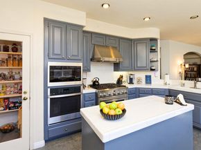 15109 Shining Star Ln, San Leandro CA 94579