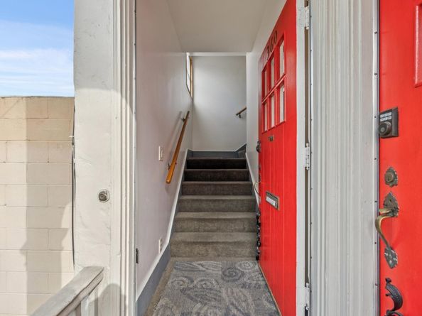 356-360 24Th St, Oakland CA 94612