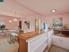 95 Mackie Dr, Martinez CA 94553