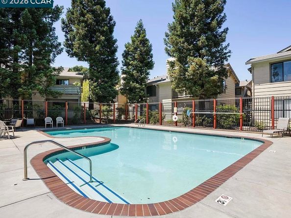 405 Weymouth, Hercules CA 94547