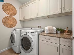 12 Paddock Ct, Pleasant Hill CA 94523