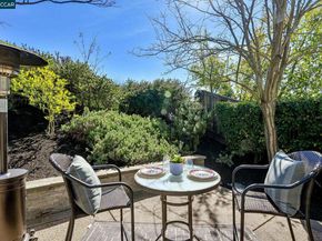 12 Paddock Ct, Pleasant Hill CA 94523