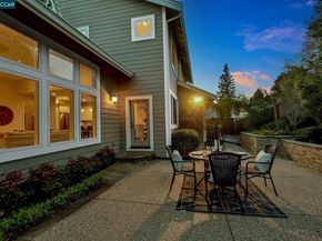 12 Paddock Ct, Pleasant Hill CA 94523