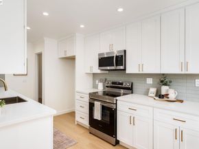 6558 Lucas Ave 202, Oakland CA 94611