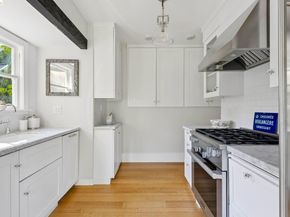 5900 Marden Ln, Oakland CA 94611