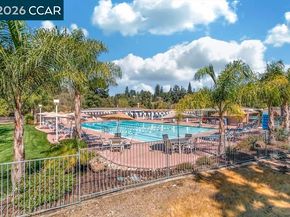 2057 Golden Rain Rd 8, Walnut Creek CA 94595