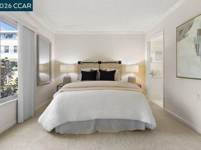 2057 Golden Rain Rd 8, Walnut Creek CA 94595