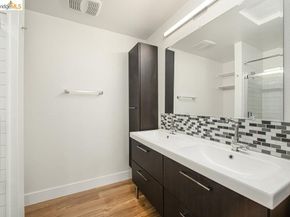 802 Dover, Hercules CA 94547