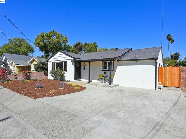 2403 Mountain View Dr., Concord CA 94520