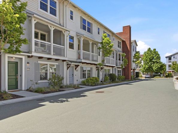 8544 Leeward Way, Newark CA 94560