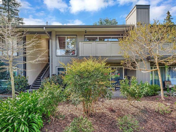 121 Buckingham Dr 25, Santa Clara CA 95051