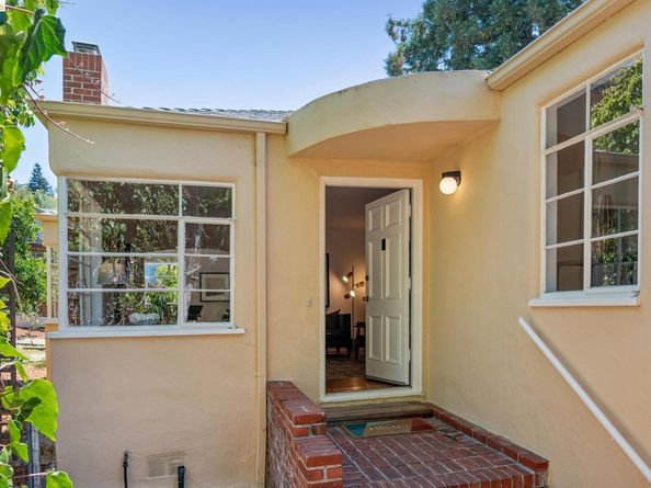 1133 Walnut Street, Berkeley CA 94707
