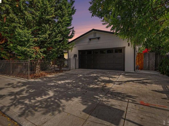 545 E Arques Ave, Sunnyvale CA 94085