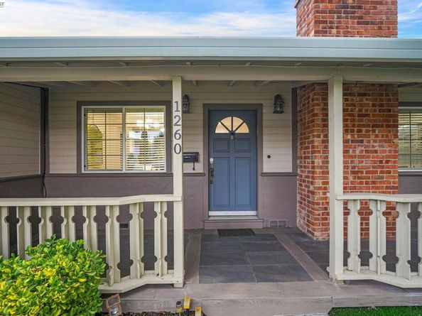1260 Highland Blvd, Hayward CA 94542