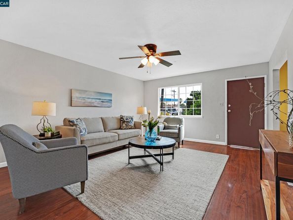 107 De Normandie Way, Martinez CA 94553