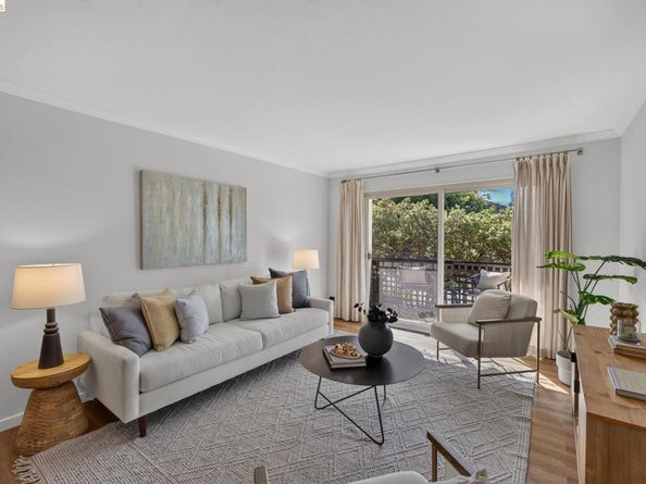 555 Jean St 319, Oakland CA 94610