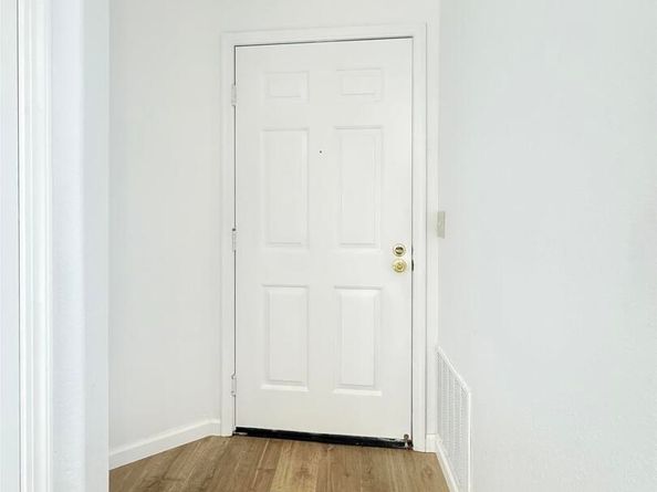 21314 Gary Dr 314, Hayward CA 94546