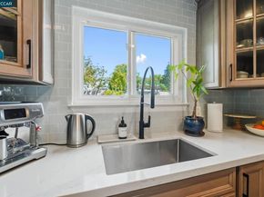 83 Miramonte Dr, Moraga CA 94556