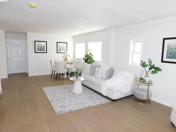 3086 Middleton St, Oakland CA 94605