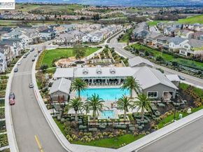 7151 Atlas Peak Dr, Dublin CA 94568