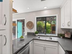 2340 Westcliffe Ln L, Walnut Creek CA 94597