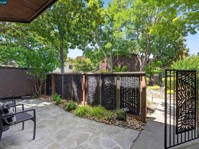 2340 Westcliffe Ln L, Walnut Creek CA 94597