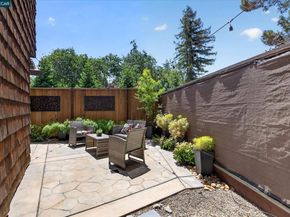 2340 Westcliffe Ln L, Walnut Creek CA 94597