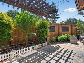 2340 Westcliffe Ln L, Walnut Creek CA 94597