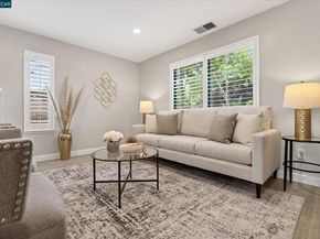2340 Westcliffe Ln L, Walnut Creek CA 94597