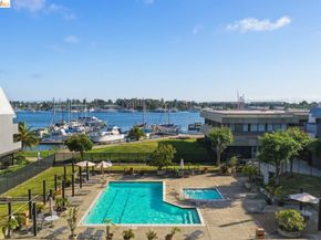 5 Embarcadero W 126, Oakland CA 94607