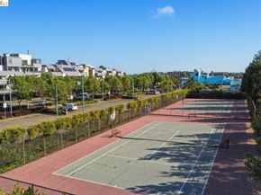 5 Embarcadero W 126, Oakland CA 94607